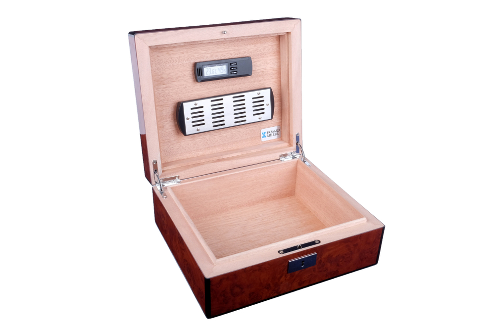 Хьюмидор Howard Miller Красное дерево на 40 сигар УЦЕНКА