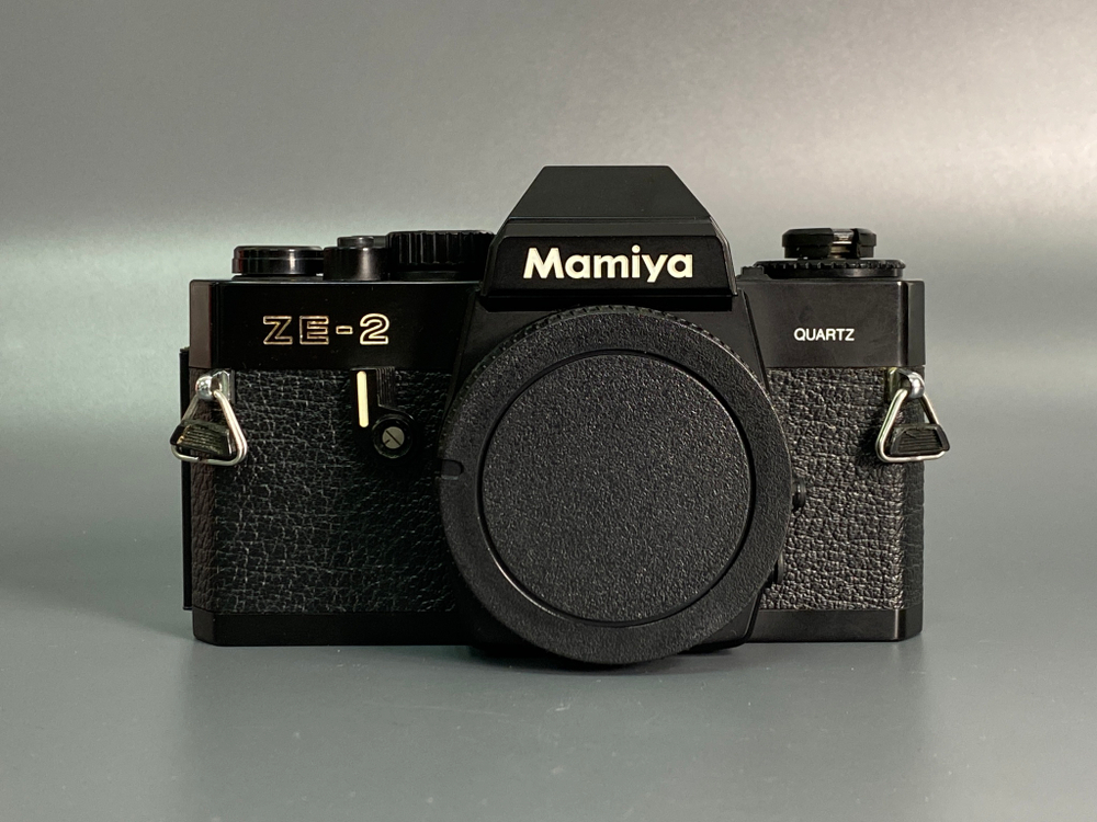 Mamiya ZE-2