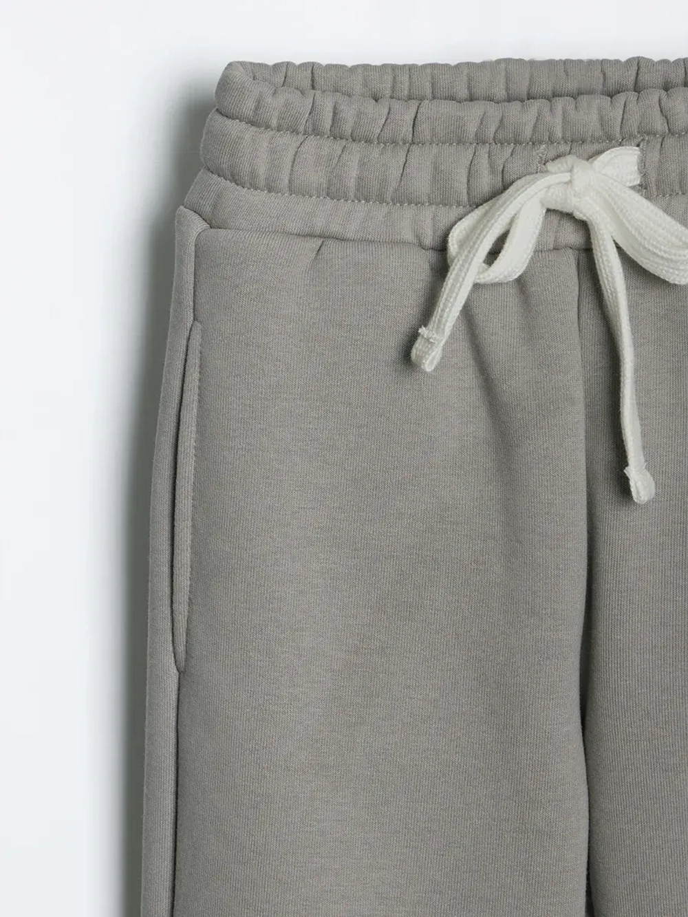 Спортивный костюм для девочки на весну серый оверсайз