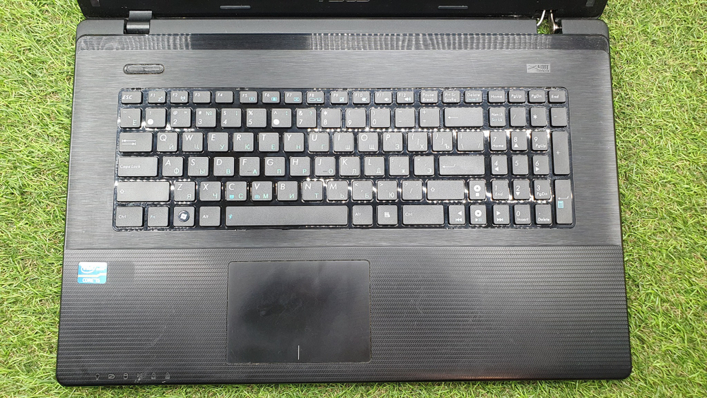 Игровой ASUS i5/8 Gb/GT 720M 2 Gb