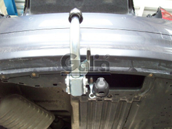 Фаркоп оцинкованный Galia B016A для BMW 3-Series E90/E91 седан/универсал/купе 2005-2011(паспорт и сертификат в комплекте)(без электрики)