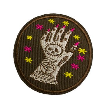 Нашивка термоаппликация на одежду и на рюкзак. Tattooed Hand