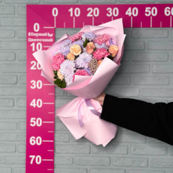 Букет Микс с хризантемой и гвоздикой