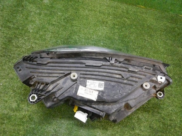 Фара левая Mercedes GLC X253 (19-22) Multibeam LED