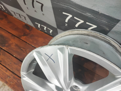 Диск колесный литой R17 Lexus UX 18-нв Б/У Оригинал 4261176220