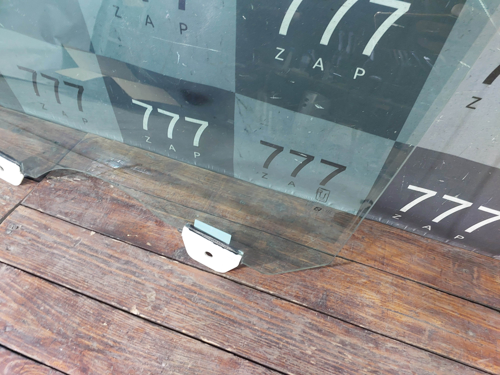 Стекло двери передней левой двойное Tank 500 21-нв Б/У Оригинал 6103101XKV3AA