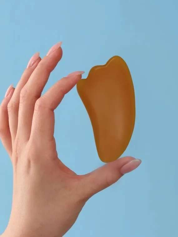 Массажёр гуаша «Лапка», 9,5 × 5,5 см, цвет оранжевый