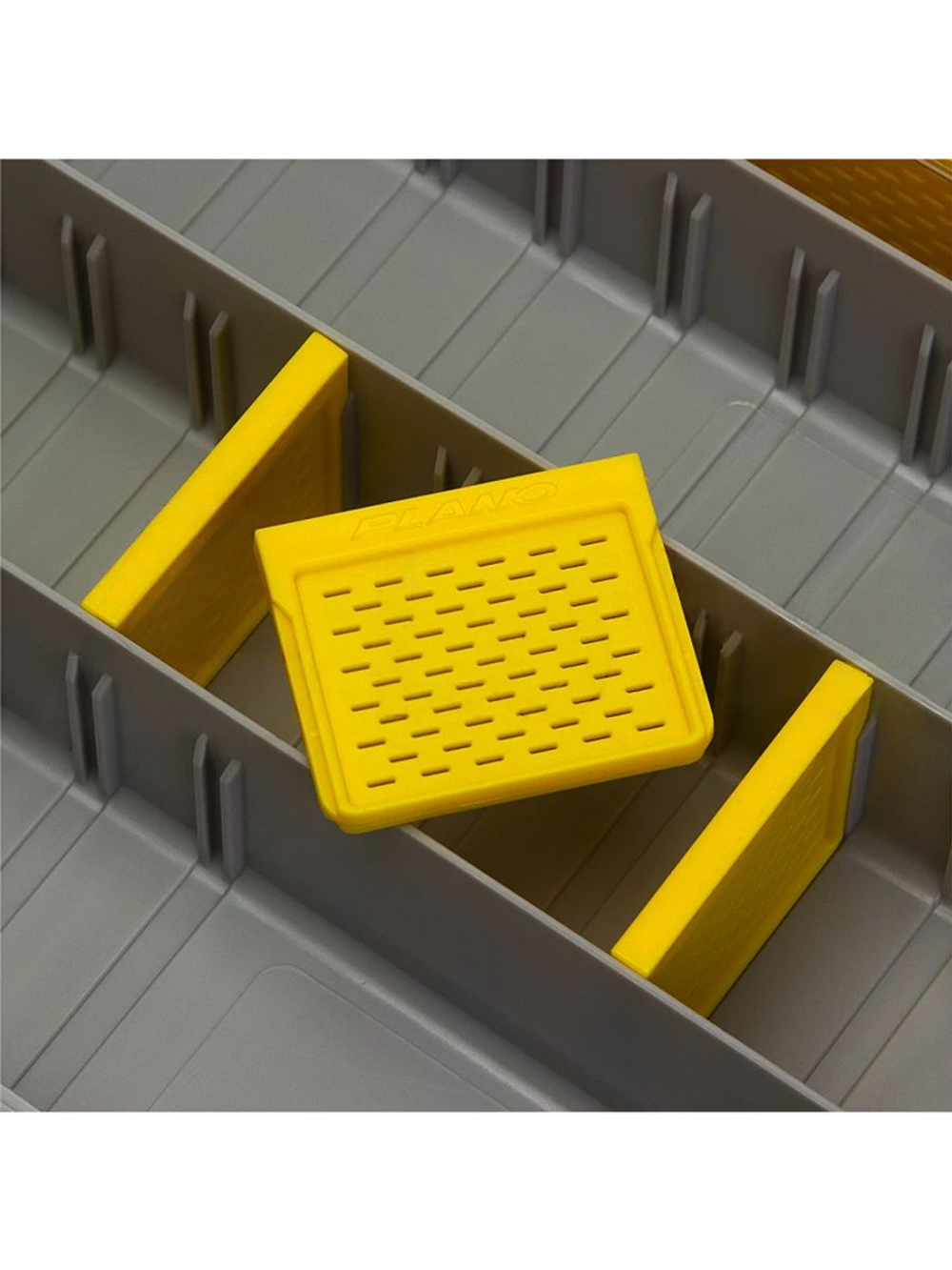 Коробка для приманок Plano Plase360 Edge Professional 3600, 27.9 x 18.4 x 4.1 см (1561185)