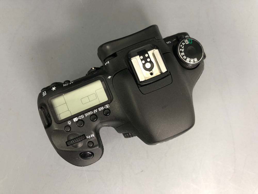 Canon EOS 7D 18.300 кадров