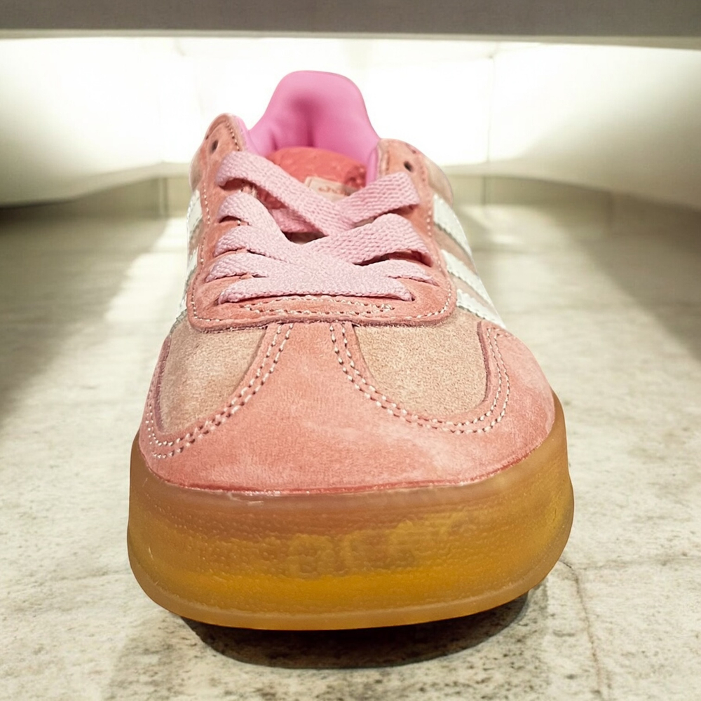 Adidas Gazelle • Pink