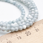 Перламутр тонированный, цвет синий, диаметр около 4 мм, цена за нить 38 см