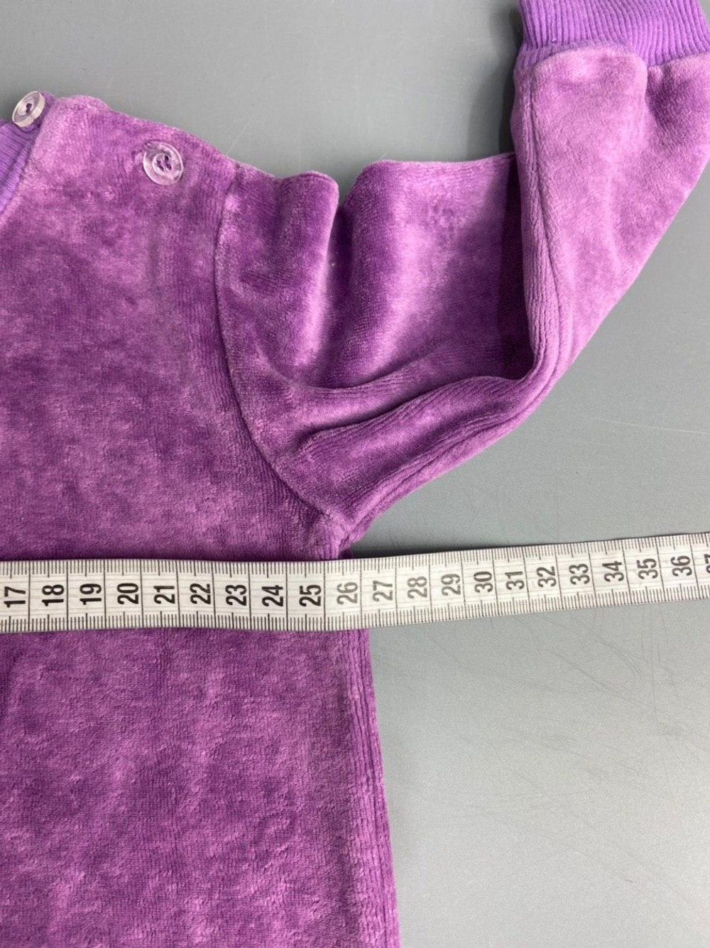 Кофта с ягодкой на 12/18 месяцев