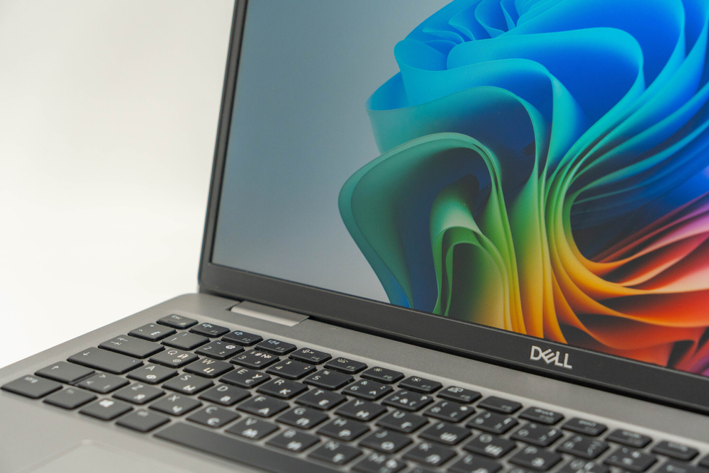 Ноутбук Dell Precision 3561 ( i7-11850H / Quadro T600 )