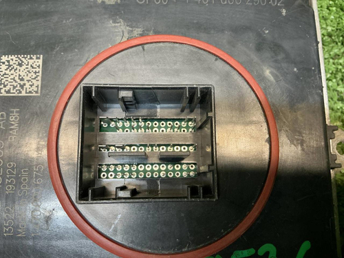 Блок управления фары LR Defender 2 L663 (19-нв)