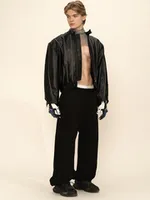 Черная куртка 