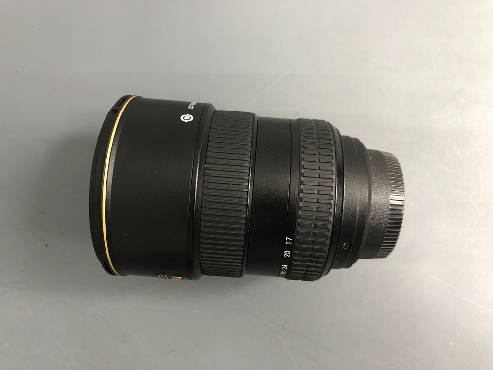 Nikon 17-55mm 2.8G ED-IF AF-S DX