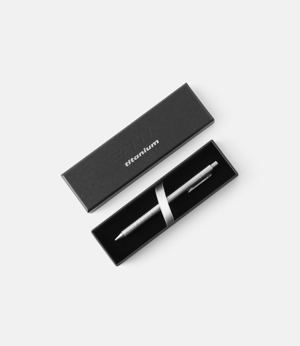 TIJ Ultra Ball Pen — модульная титановая ручка