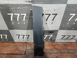 Накладка двери передней правой Kia Carnival 4 (KA4) 20-нв Б/У Оригинал 82260R0000