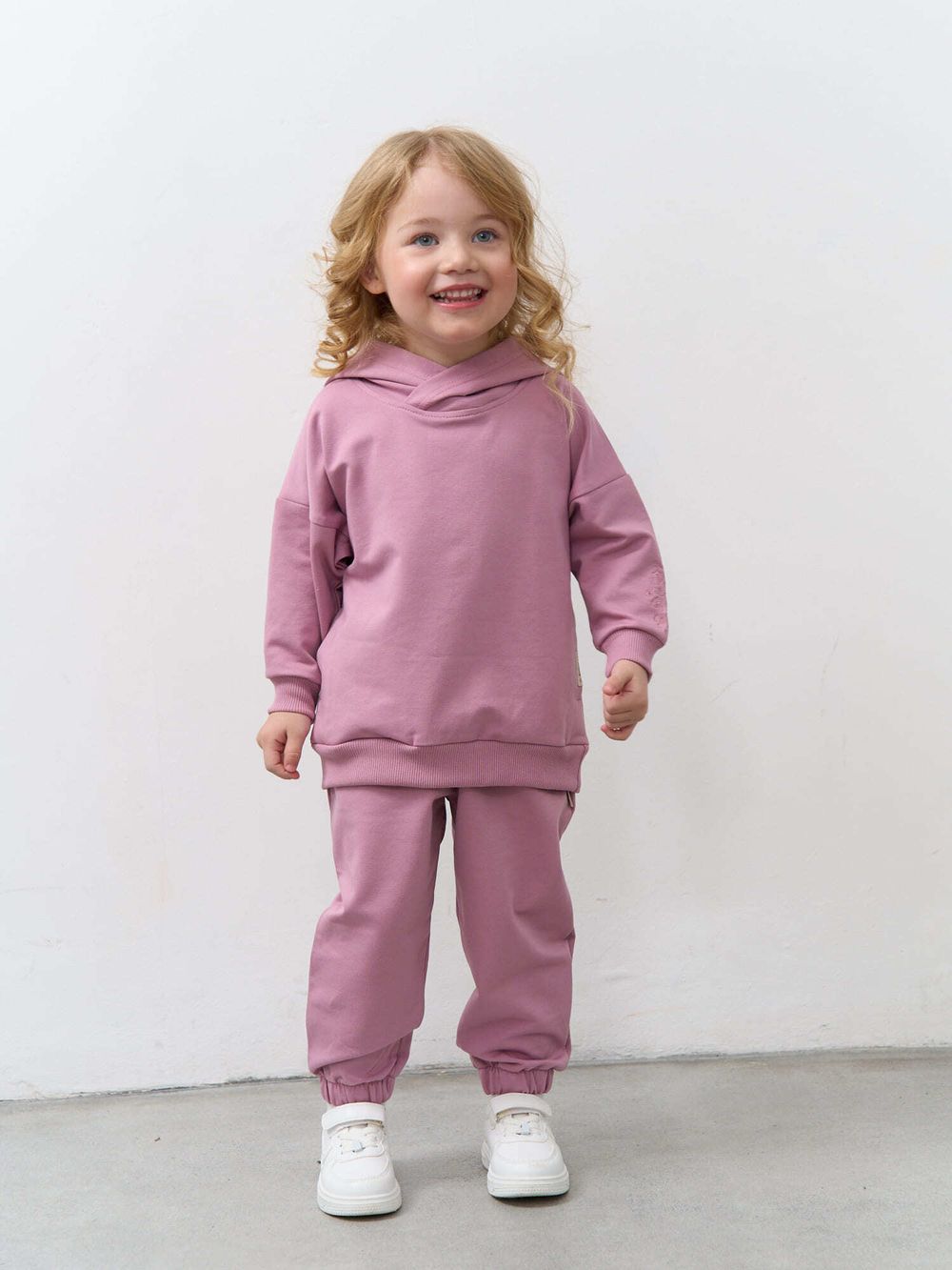 Худи облегченное "Орхидея" с вышивкой