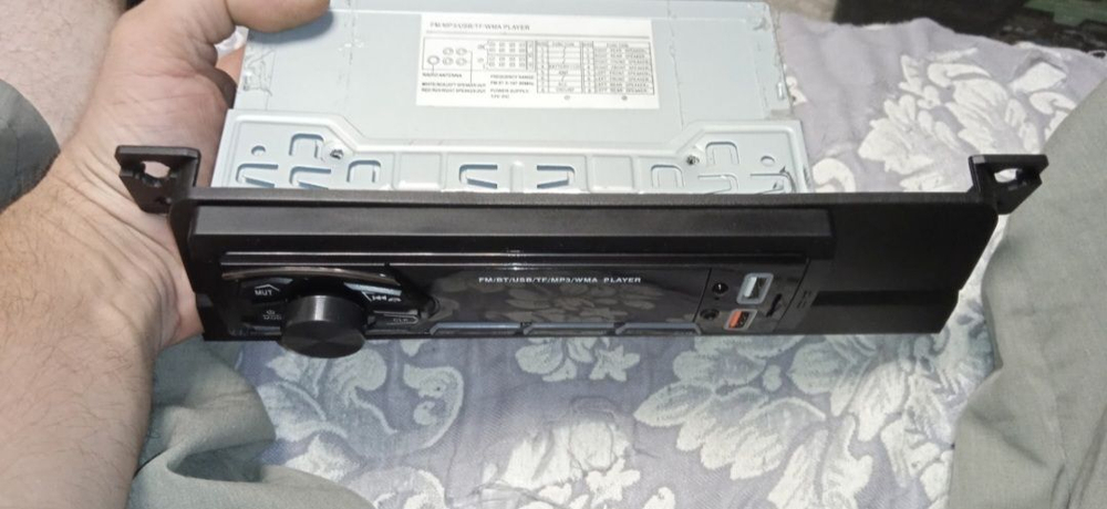 Рамка для магнитолы 1 DIN (173 x 51 мм) для BMW 3-Series (E46) 1998-2005