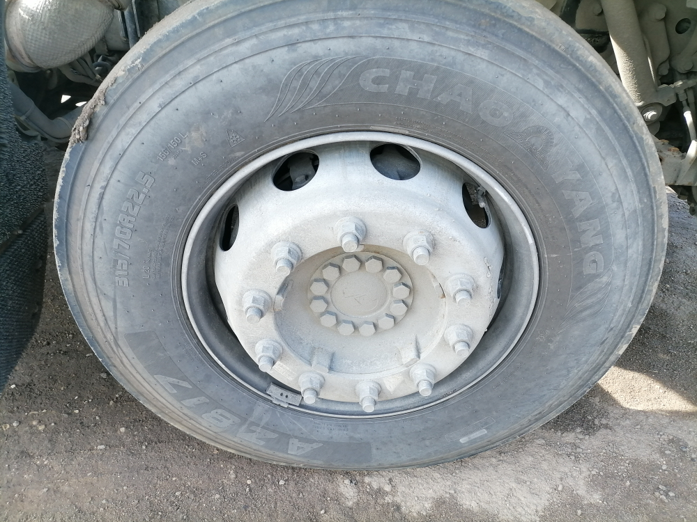Shacman (Shaanxi) SX* 4x2 Седельный тягач SX418843381 (Дизельный, 12,5 л, 544 л.с., АТ)
