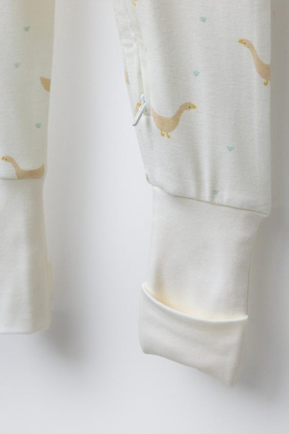 ZARA ТЕПЛЫЙ КОМБИНЕЗОН С УЗОРОМ «ГУСИ» И РЕГУЛИРУЕМЫМИ ШТАНИНАМИ, ЭКРЮ