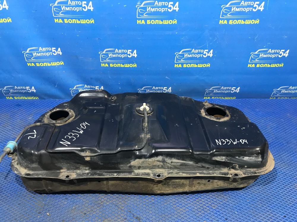 Бак топливный MITSUBISHI CHARIOT 1994