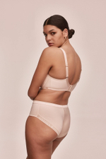 Телесный бюстгальтер Diamante на косточках (Размер: 90B) (Цвет: телесный)