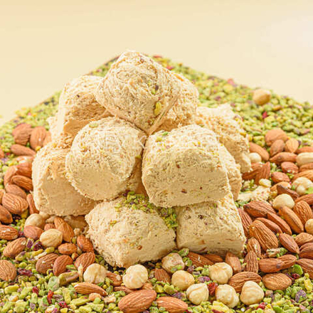 Халва "Pashaoglu" крымская арахисовая ореховое ассорти 250г