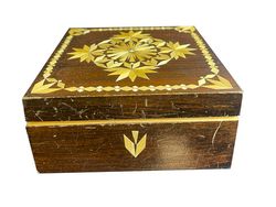 Шкатулки и ларцы