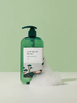 ROUND LAB Успокаивающий гель для душа с экстрактом сосны и центеллы Pine Calming Cica Body Wash (400 мл)