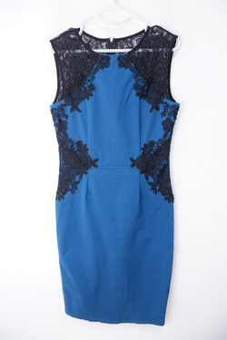 Платье с ажуром 46 размер