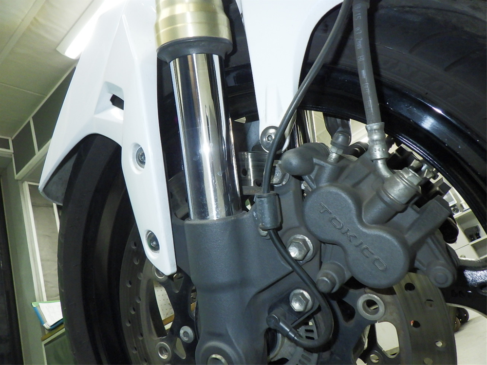 Suzuki GSR750A , 2015