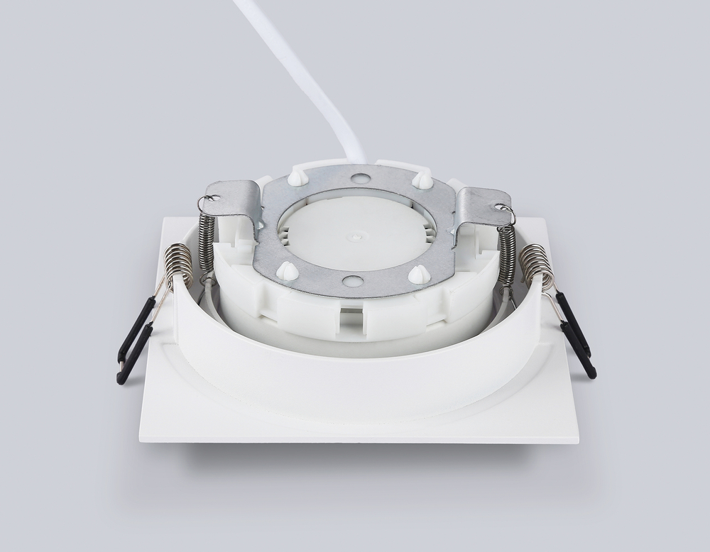 TN6607 WH белый IP44 GX53 max 15W 110*110*23