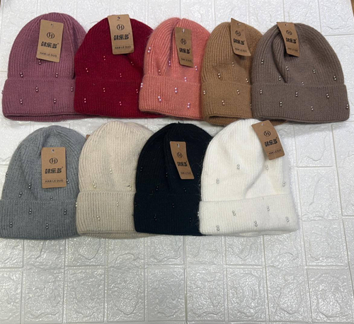 Вязаные шапки с флисовой подкладкой