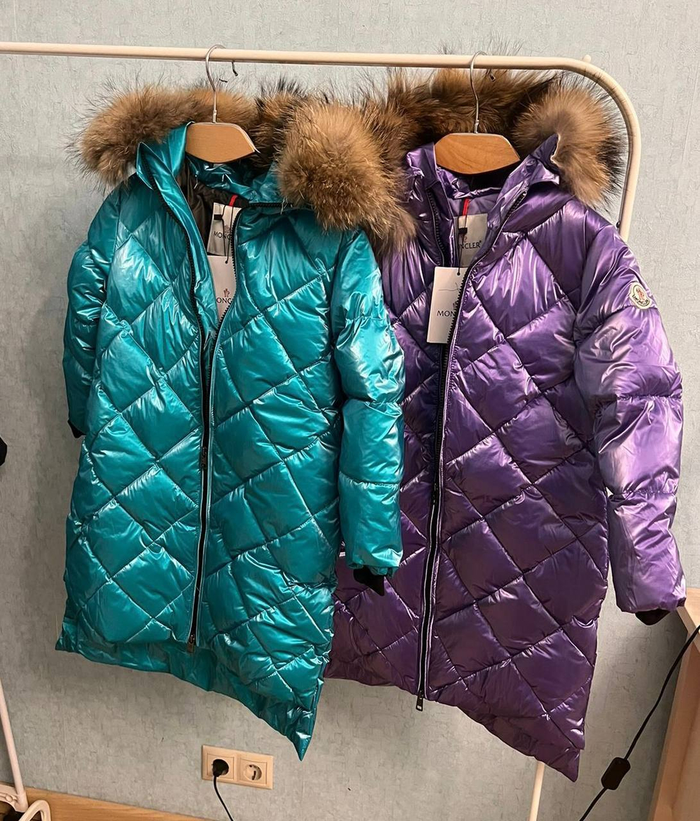 Детское пальто на пуху Moncler Coat