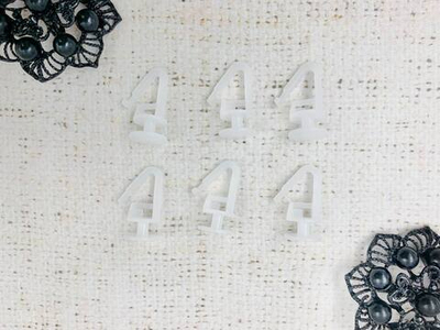 Крючки карнизные, р. 1,4х2,7 см.