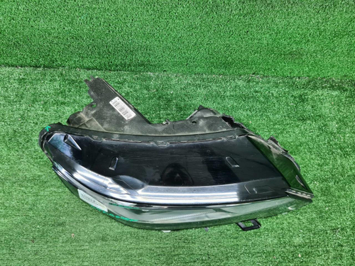 Битая Фара правая Geely Coolray (2019-2023) LED