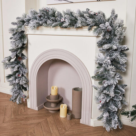 Хвойная гирлянда заснеженная "Glace" литая+пвх