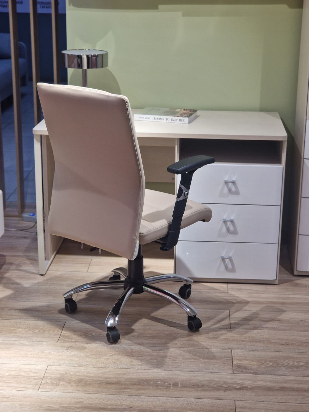 Кресло офисное 3138HA 282625 beige color LEATHER