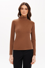 23340 Водолазка женская (табак)