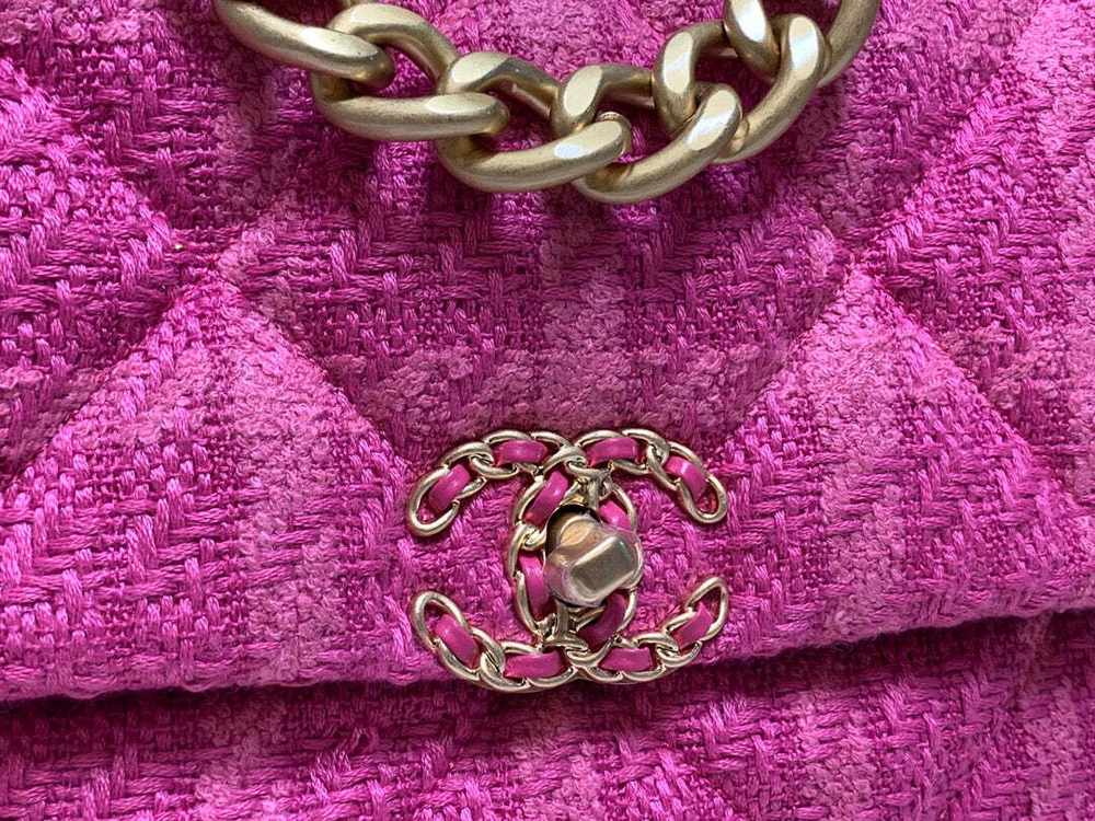Chanel 19 Large 30 cm