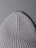 Шапка вязаная женская на осень