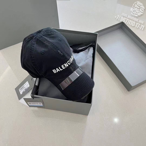 Бейсболка Balenciaga