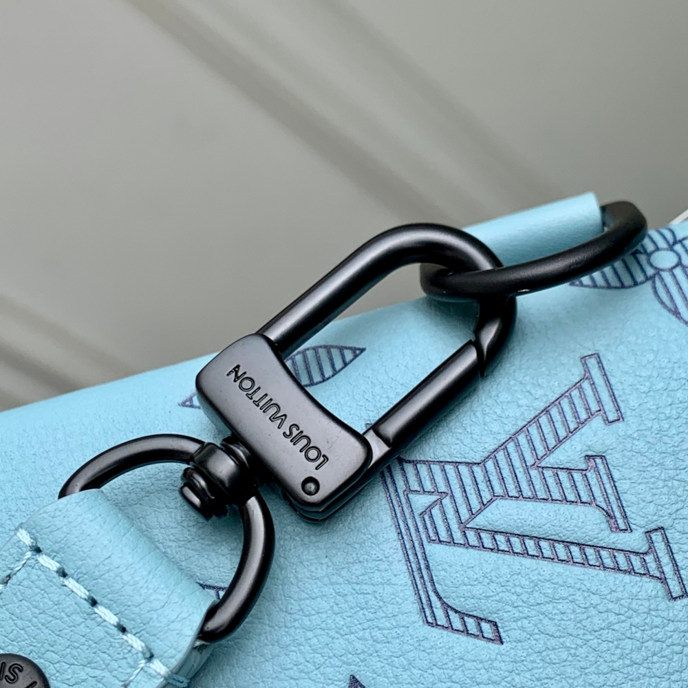 Louis Vuitton Pochette To-Go