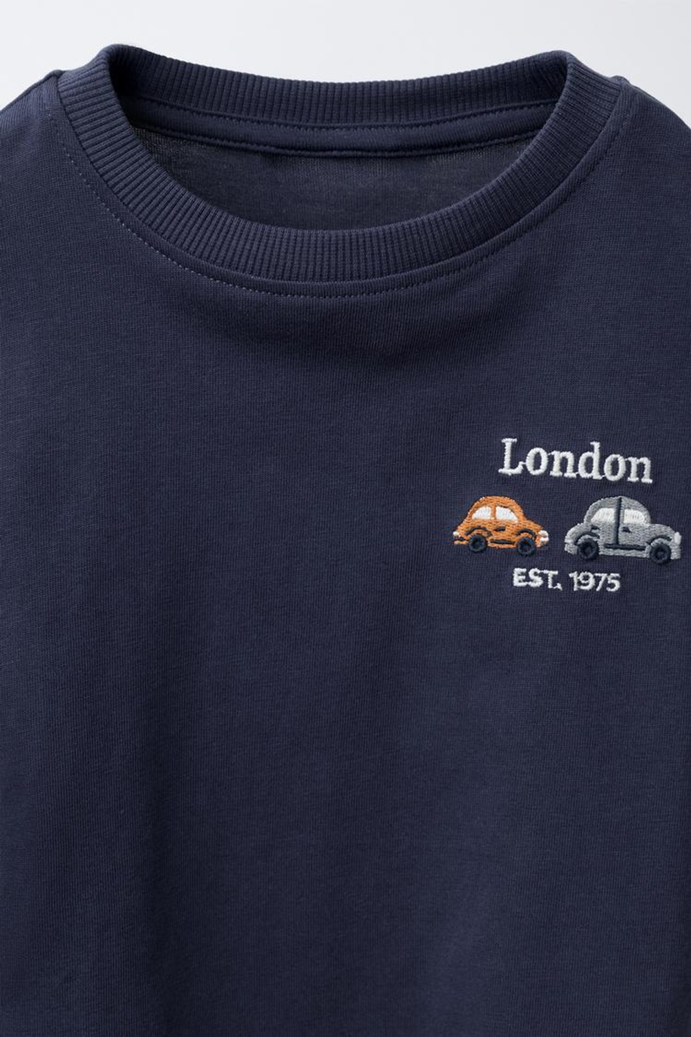 ZARA ЛОНГСЛИВ С ВЫШИВКОЙ, МОРСКОЙ СИНИЙ