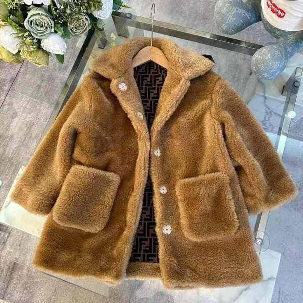 Шуба Fendi