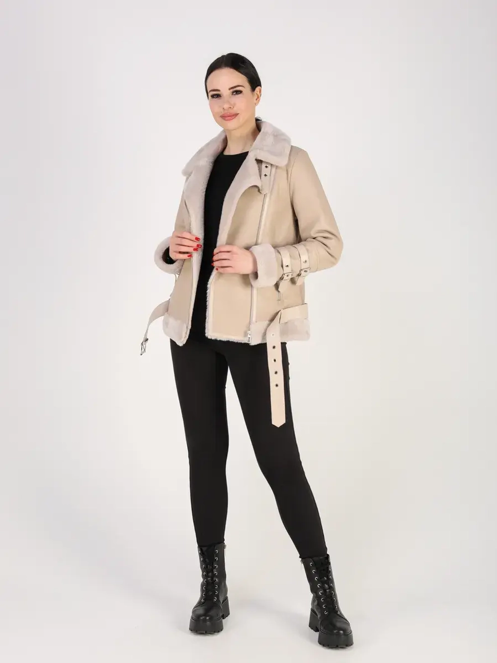 Дубленка зимняя натуральная короткая авиатор