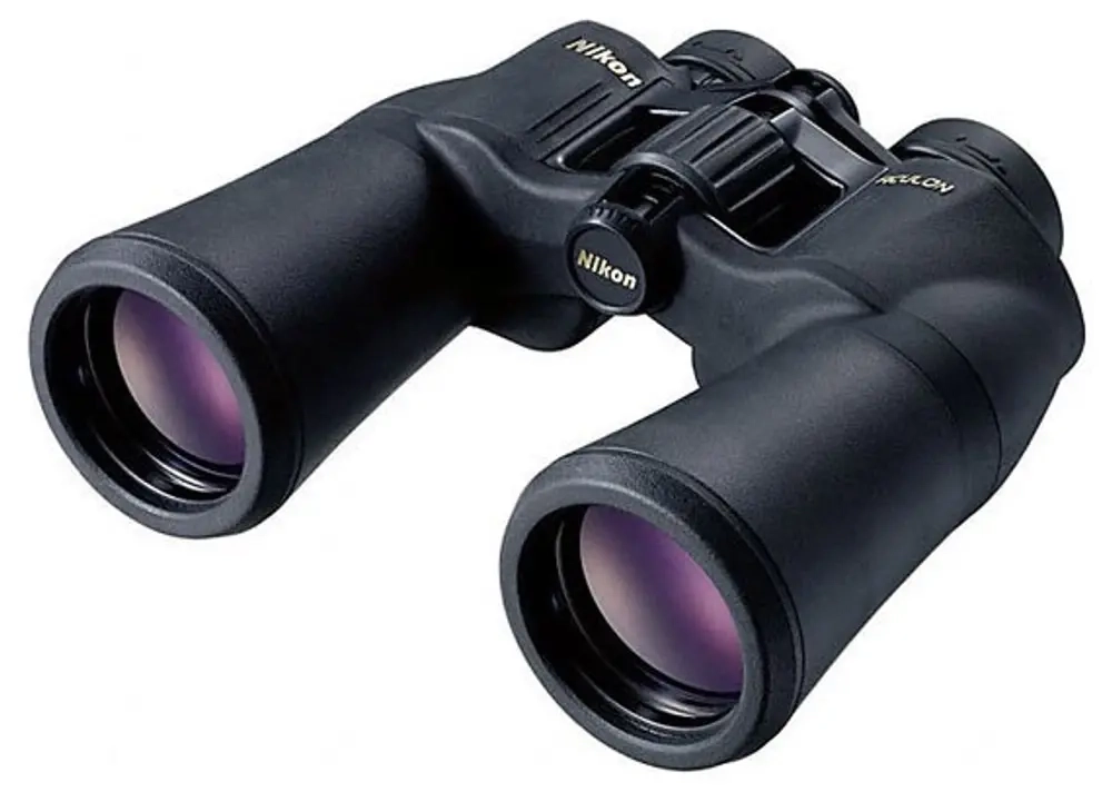 Бинокль Nikon Aculon 10x50