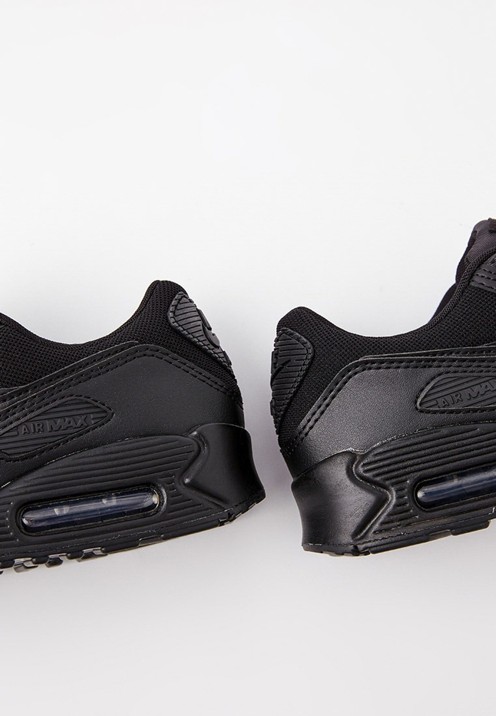 NIKE / Кроссовки женские